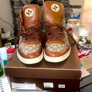 Gucci shoes size 12 classics